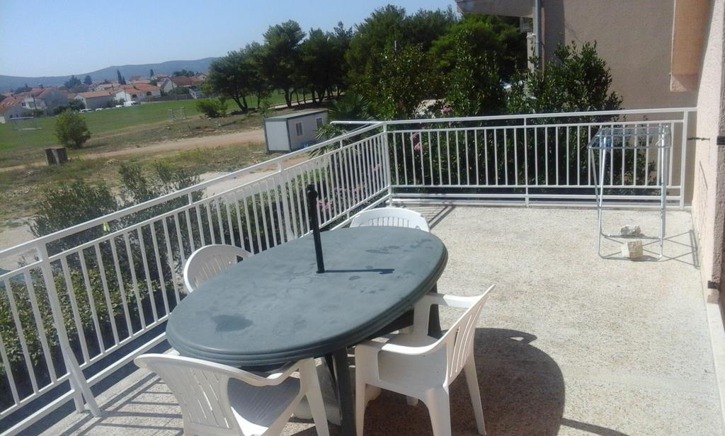 Apartment Rogic Biograd Na Moru Exteriér fotografie
